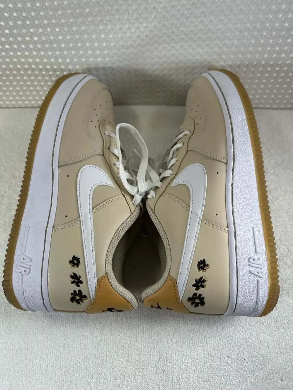 Nike Air Force 1 Low '07 LX Flower Sanddrift Gum Sole